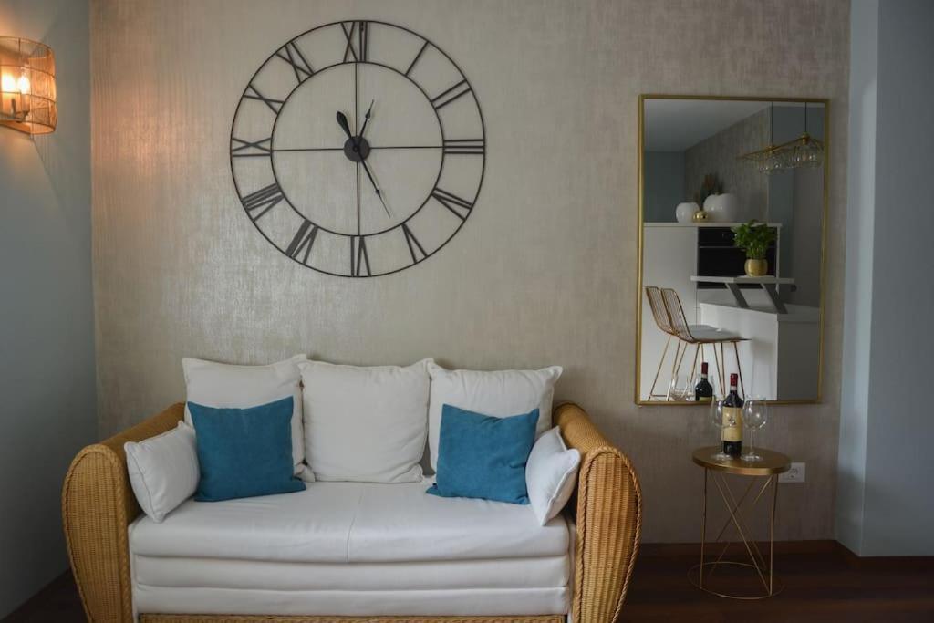 Moderne Ferienwohnung Meran Buitenkant foto