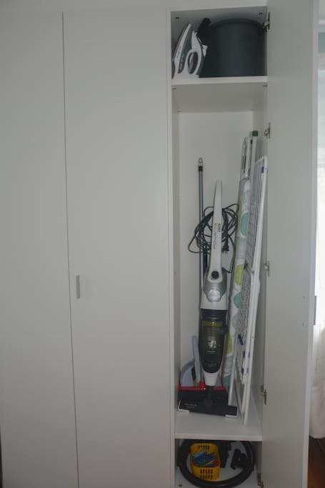 Moderne Ferienwohnung Meran Buitenkant foto